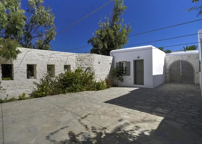 View 4 * Santa Maria (Paros)